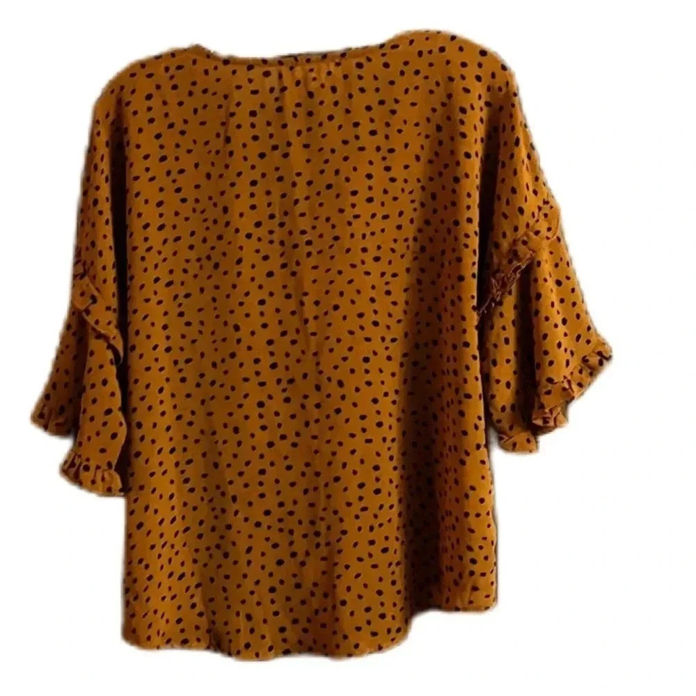 Umgee Rust V-Neck Ruffled Blouse Size Small - Picture 2 of 4